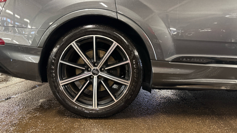 Audi Q7 50 TDI Quattro Black Edition 5dr Tiptronic Diesel Estate